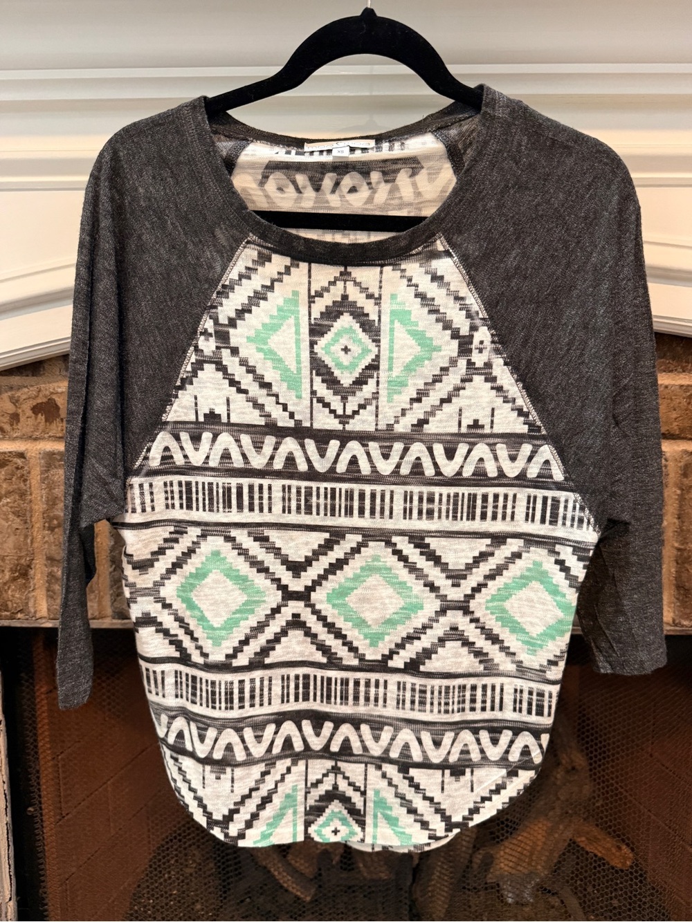 Moa Moa Aztec Raglan Long Sleeve Top - Charcoal & Mint